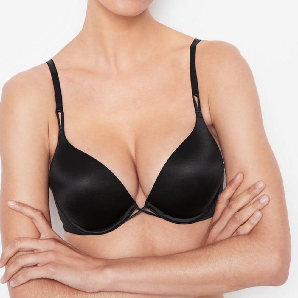 Victoria’s Secret Bombshell